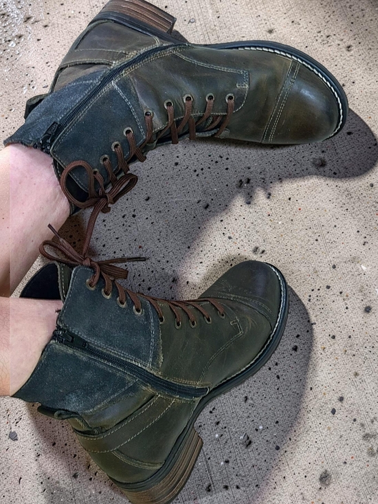 Taos Footwear Shoes - Taos Crave Lace-Up Leather Boots Size 7.5/38